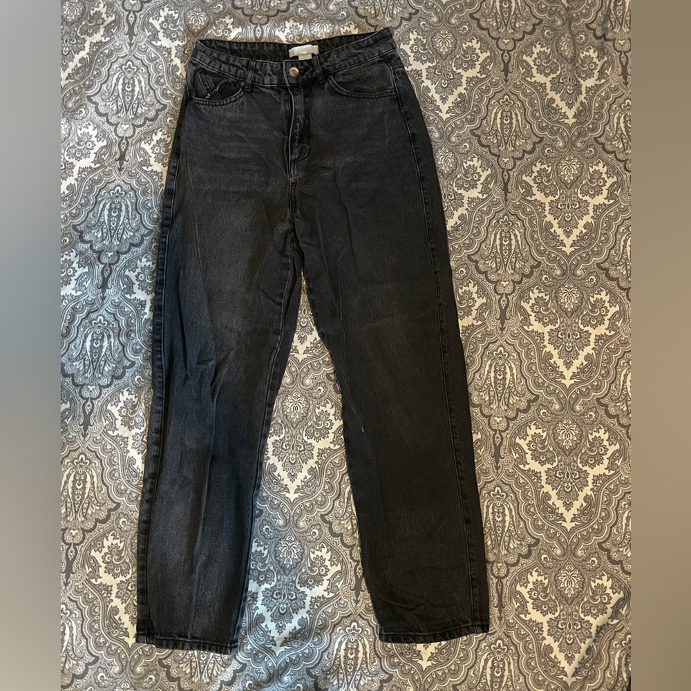 baggy black high waisted jeans